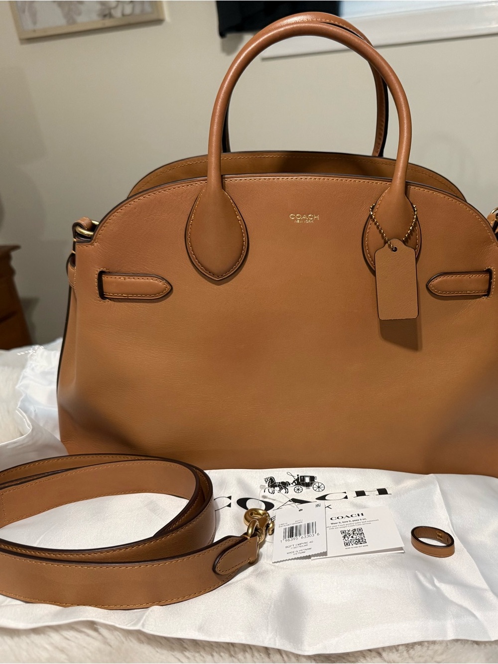 6️⃣0️⃣0️⃣ DIRECT 🍯🧡 Coach Empire 40 - Honey Brown🍯🧡